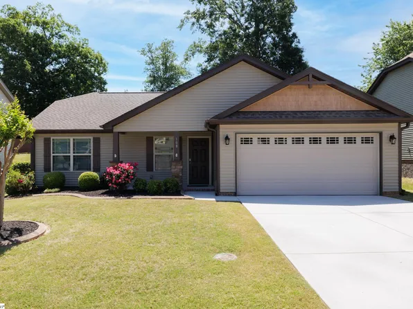 108 Summerdale Dr, Taylors, SC 29687