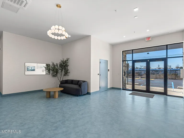 180 Morris Ave #307 — Photo 9