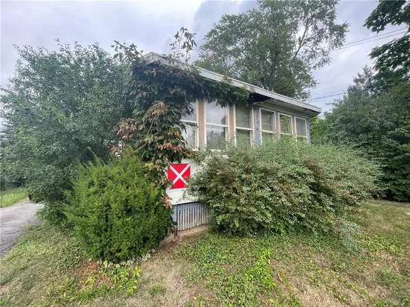 134 Norwood Ave, Rochester, NY 14606