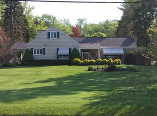 1551 Stoltz Rd, Bethel Park, PA 15102