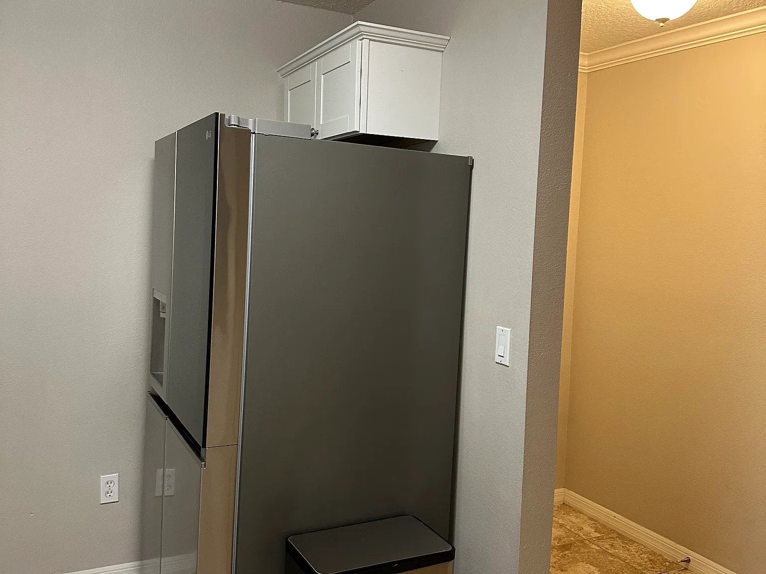 2 bed, 975 sqft, $2,000 — Photo 3