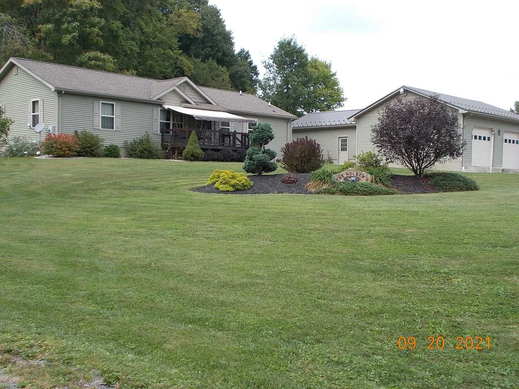 230 Stahlman Dr photo 1