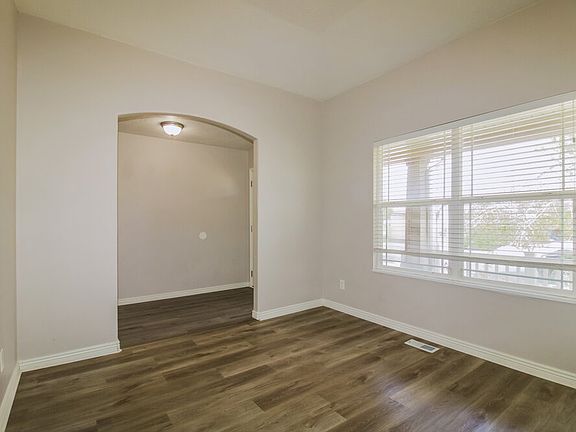 4th image of 7548 S Mesa Maple Dr