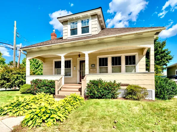 69 Allds Street, Nashua, NH 03060