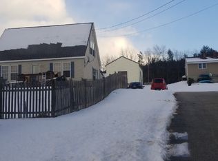 279 Black Hall Rd, Epsom, NH 03234