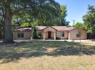 539 Brown Trl, Hurst, TX 76053