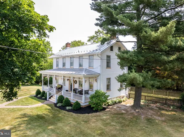 1401 McKinstrys Mill Rd, Union Bridge, MD 21791