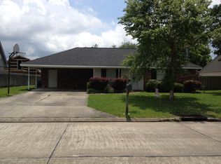 124 Parlange St, Thibodaux, LA 70301