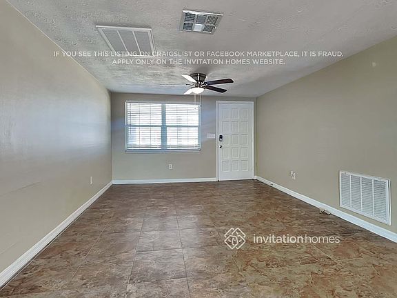 3rd image of 3402 Eisenhower Dr