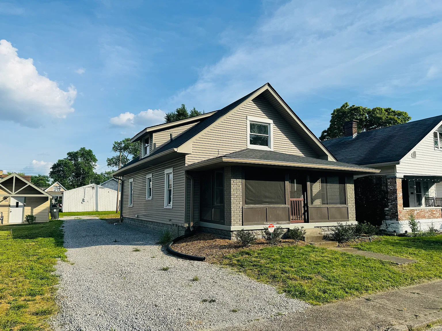 4 bed, 1752 sqft, $1,400 — Photo 1