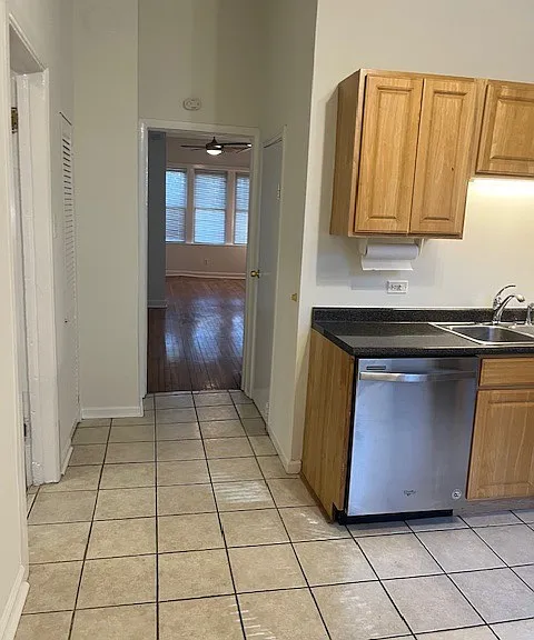 1710 N Talman Ave #1 — Photo 13