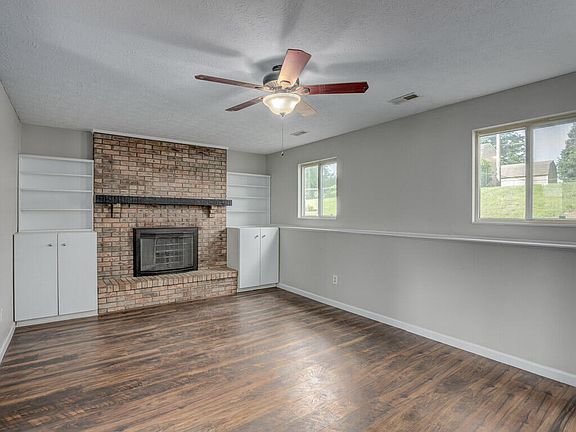 2nd image of 8511 Pheasant Dr