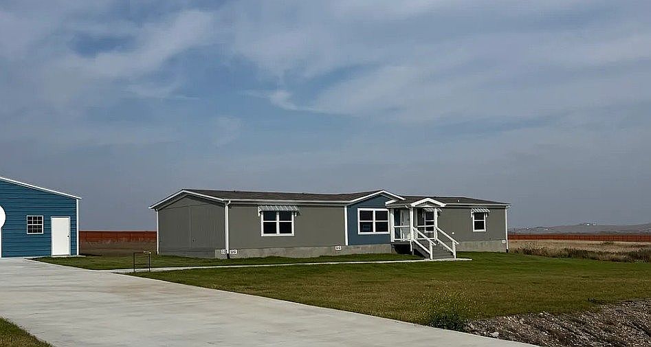 1st image of 4915 Mustang Ln