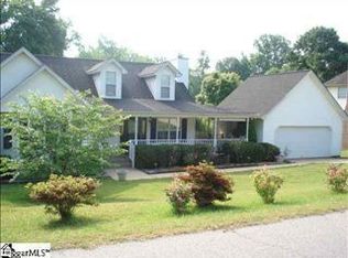 74 Montague Cir, Greenville, SC 29617