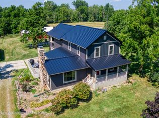410 N Fiske Rd, Coldwater, MI 49036