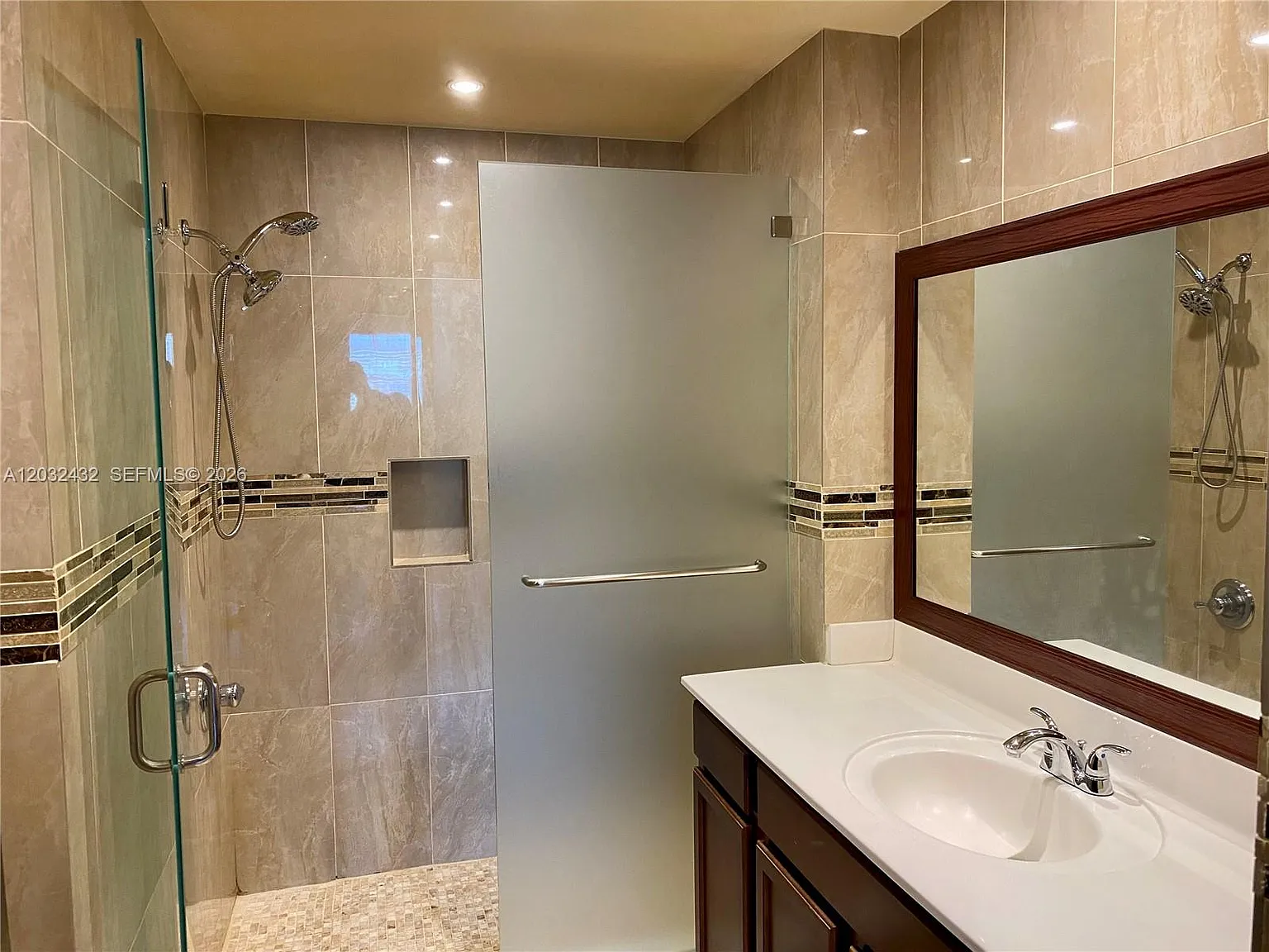 Coronado At Doral — Photo 3