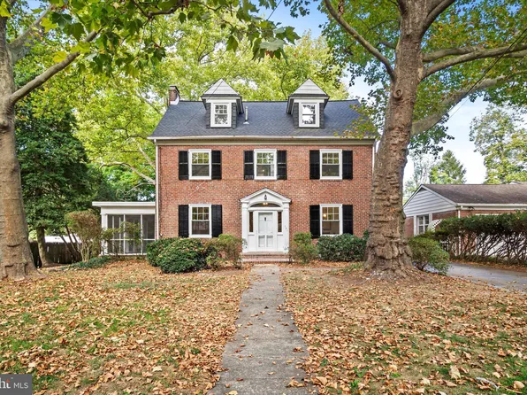 131 Cornwall Ave, Trenton, NJ 08618