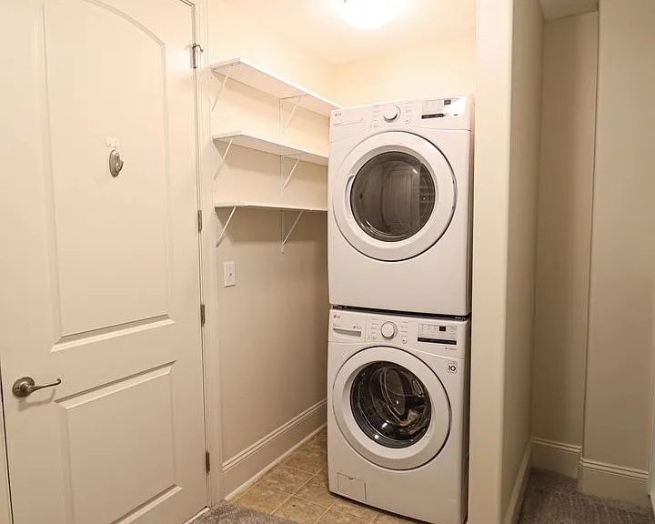 4625 Piedmont Row #402 — Photo 17