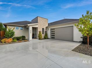 8282 W Shams Ln, Eagle, ID 83616