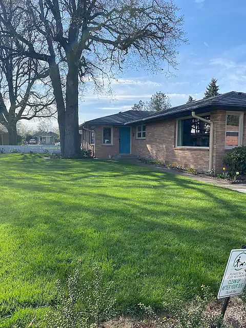 2 bed, 800 sqft, $2,500 — Photo 3