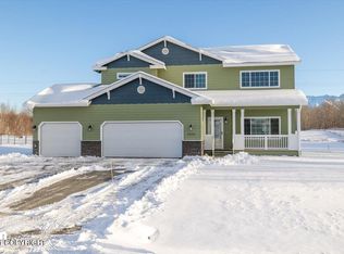 3031 N Lazy Aurora Cir, Palmer, AK 99645