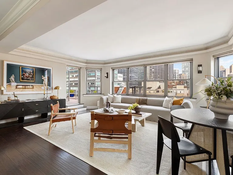 80 Park Ave #19N — Photo 3