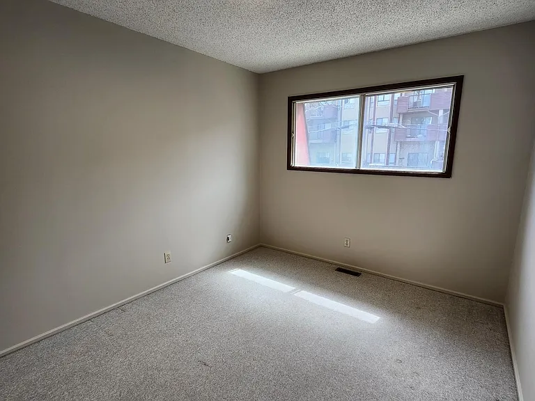 703 56th Ave SW #1 — Photo 19