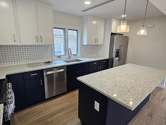 2nd image of 2174 E 38th St #2