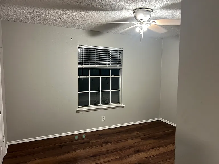 10831 Laurel Crk — Photo 8