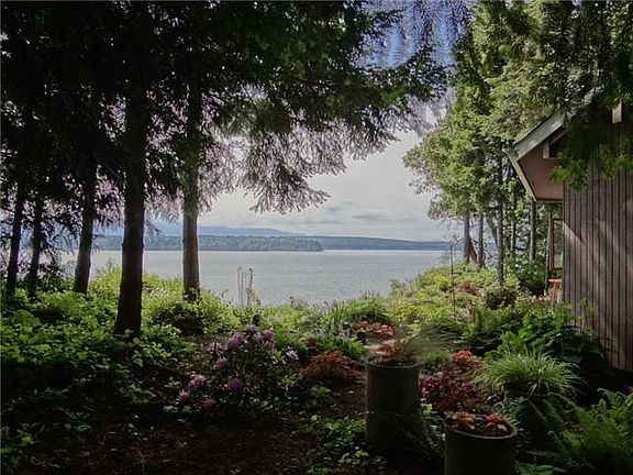 4th image of 35301 Hood Canal Dr NE