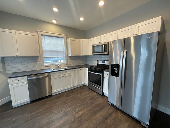 2nd image of 510 Park Ave #510