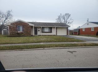 1062 Linwood Dr, Troy, OH 45373