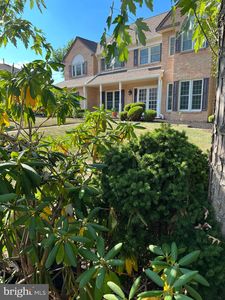 2007 Country Club Dr, Doylestown, PA, 18901