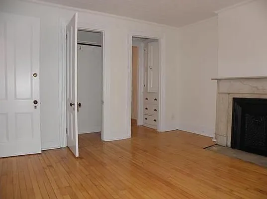 Rented by Avenue Sotheby's International Realty | media 6