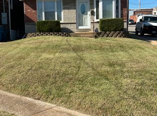 121 Mann St, Saint Louis, MO 63125