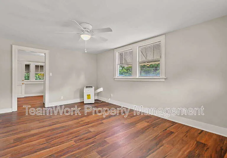 3530 Admiral Dr — Photo 7