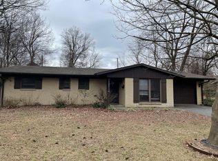 1403 Lawrence Ave, Springdale, AR 72764