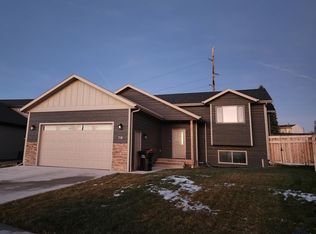 718 Braelynn Ln, Rapid City, SD 57703