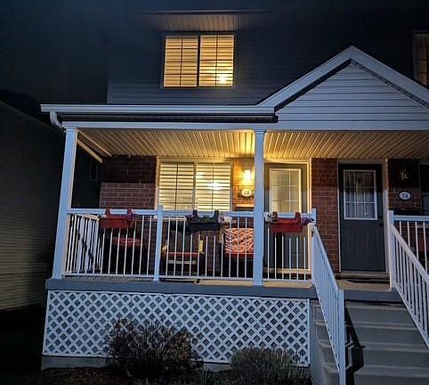 3rd image of 139 Brighton St #3B