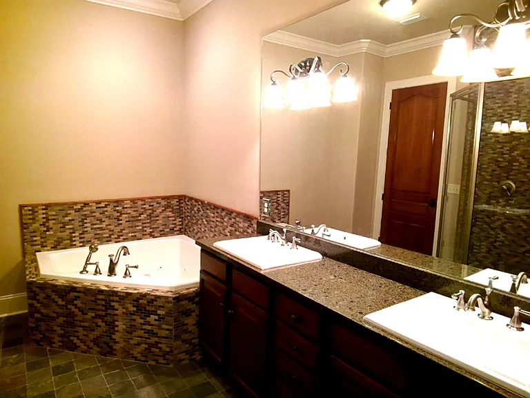 1847 Ashley Hall Way — Photo 15
