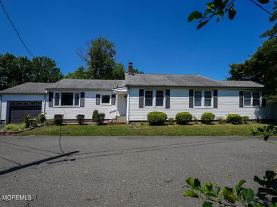 7 Lake Drive, Eatontown, NJ, 07724
