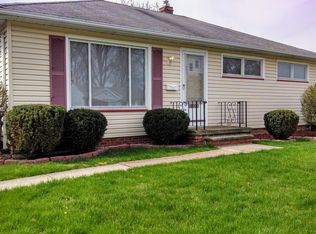 11181 Fairlawn Dr, Parma, OH