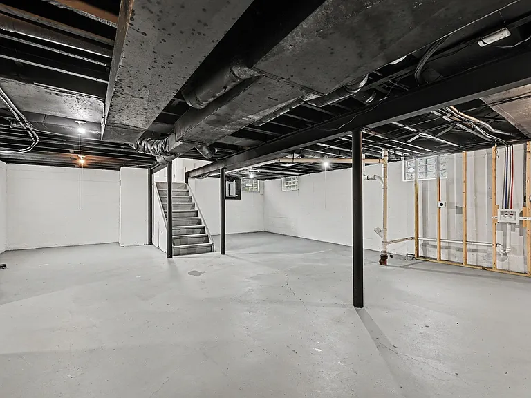 1780 Academy Pl — Photo 24