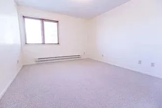 1 bed, 800 sqft, $910 — Photo 3