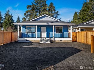 706 N 3rd St, Westport, WA