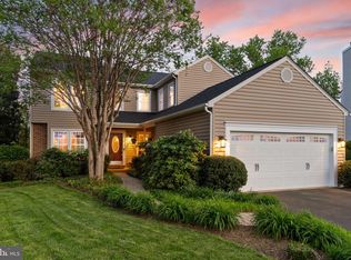 14400 Filly Ct, Centreville, VA 20120