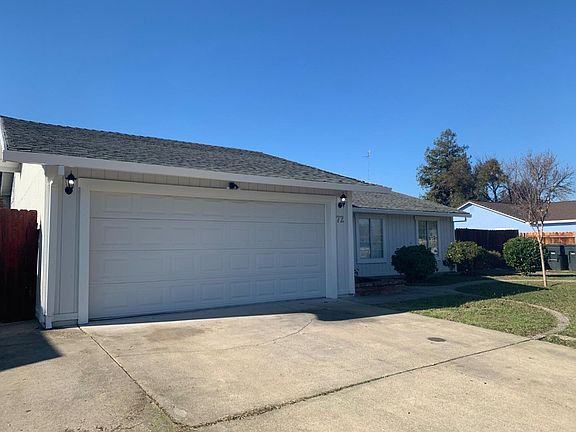 2nd image of 72 Brentford Cir