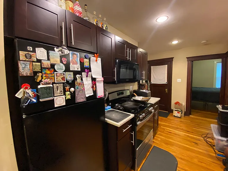 305 Belgrade Ave #3R — Photo 12