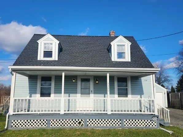 5390 Lockport Rd, Niagara Falls, NY 14305