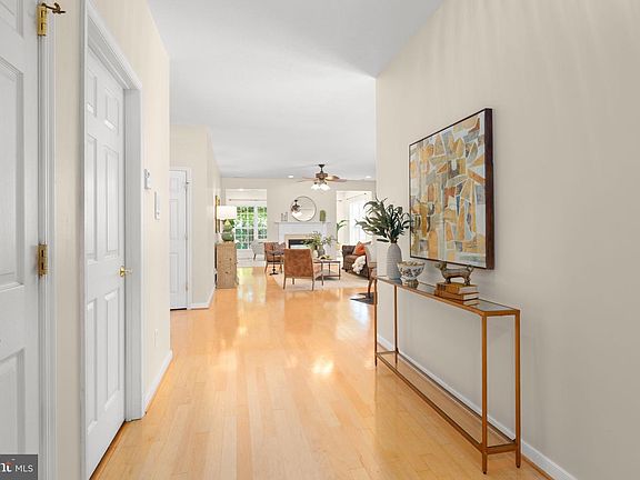 3rd image of 11921 Legacy Woods Dr